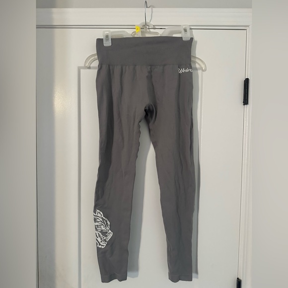 DracSport She Bug Wolf Everson Seamlesss Leggings Purple stone M - Picture 2 of 5